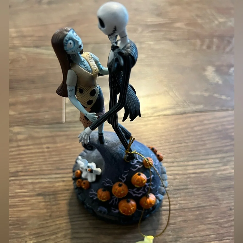 BROKEN The Bradford Exchange Nightmare Before Christmas Bundle - Picture 1 of 9